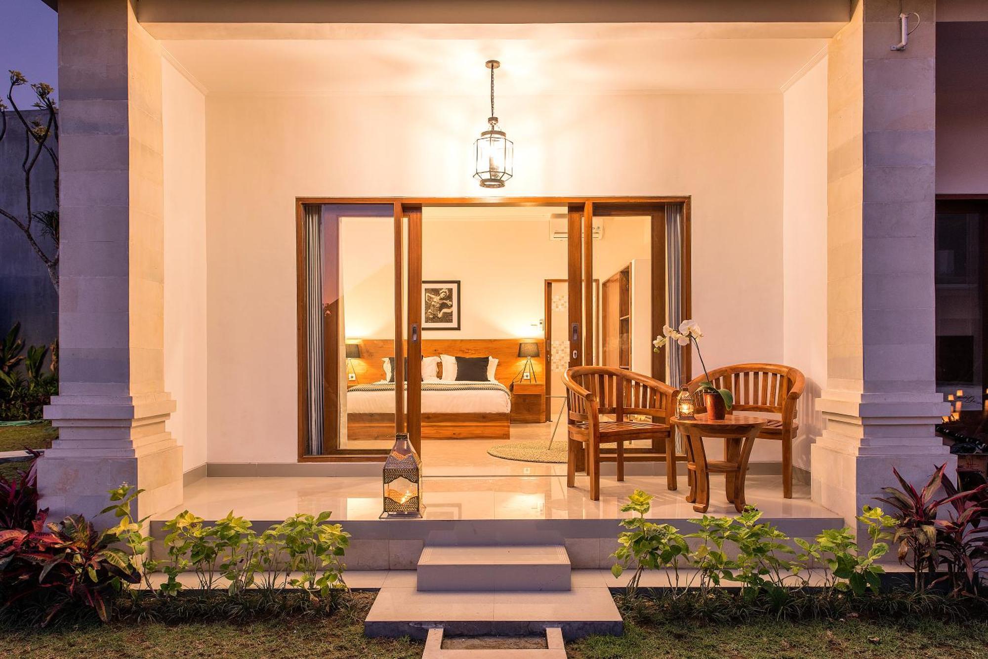 Puri Uma Ratu By Rpm Hotel Seminyak Exterior foto